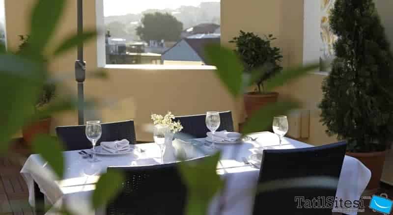 Albatros Premier Hotel